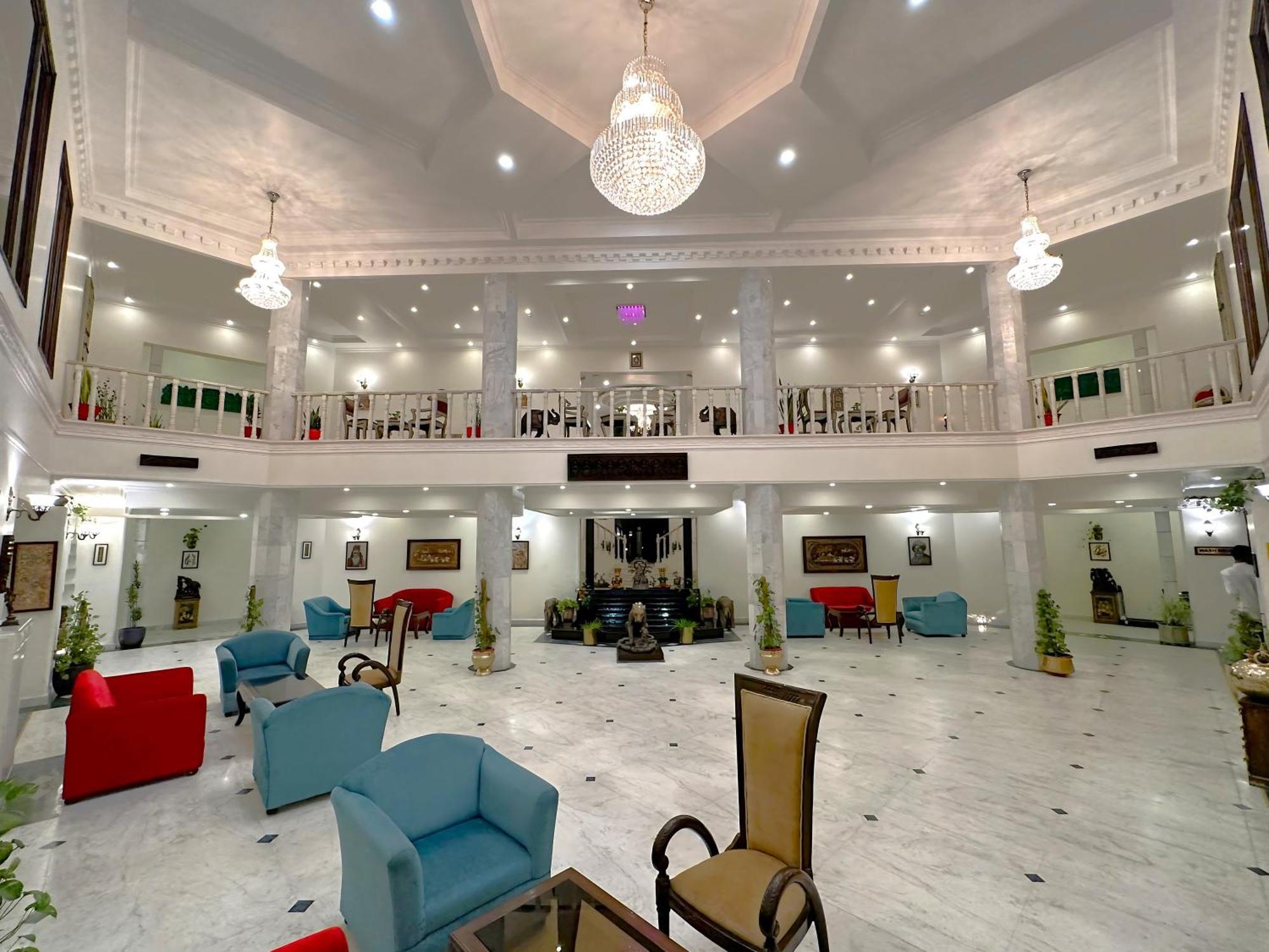 A S Hotels Khajurāho Exterior photo